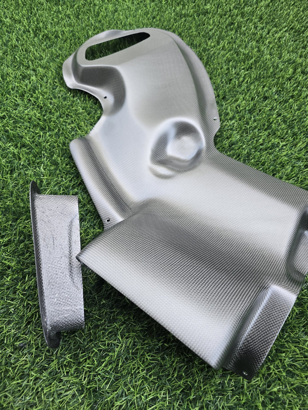 Air Guide Duct For Nissan Skyline GT-R R34 Use with Z/R-Tune Carbon Bonnet Only