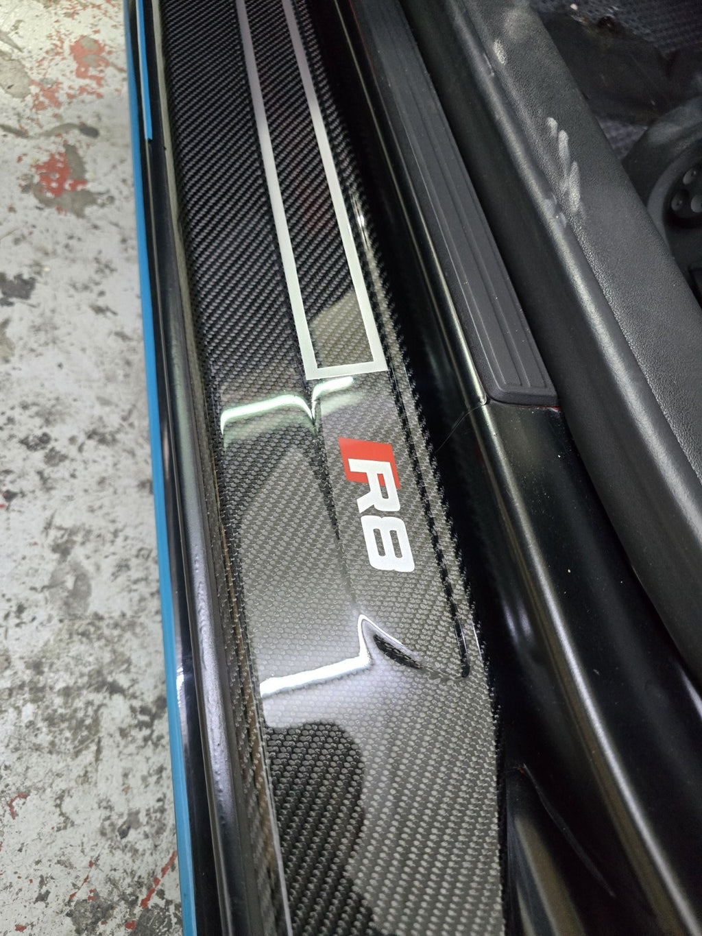 Fit For Audi R8 100% Carbon Fiber Outer Door Sill For Gen. 1 R8 2008-2015