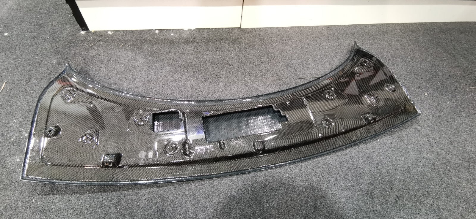 FIT FOR AUDI R8 V8 V10 08-15 GEN. 1 REAR ENGINE COVER PANEL CARBON FIBER