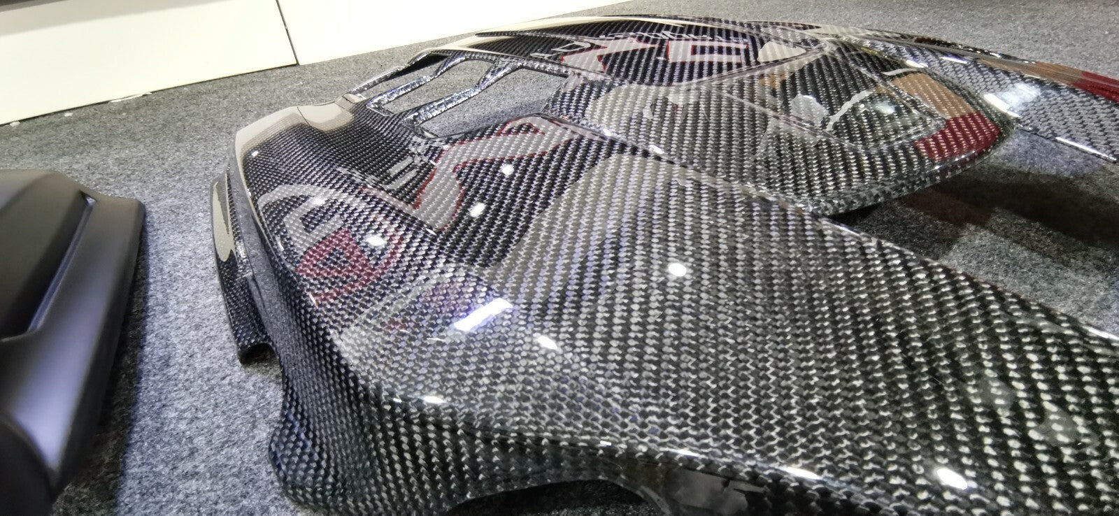 Fit For Maserati Ghibli(BASE/S)/LEVANTE(Base)/QuattroporteV6 Carbon Engine Cover
