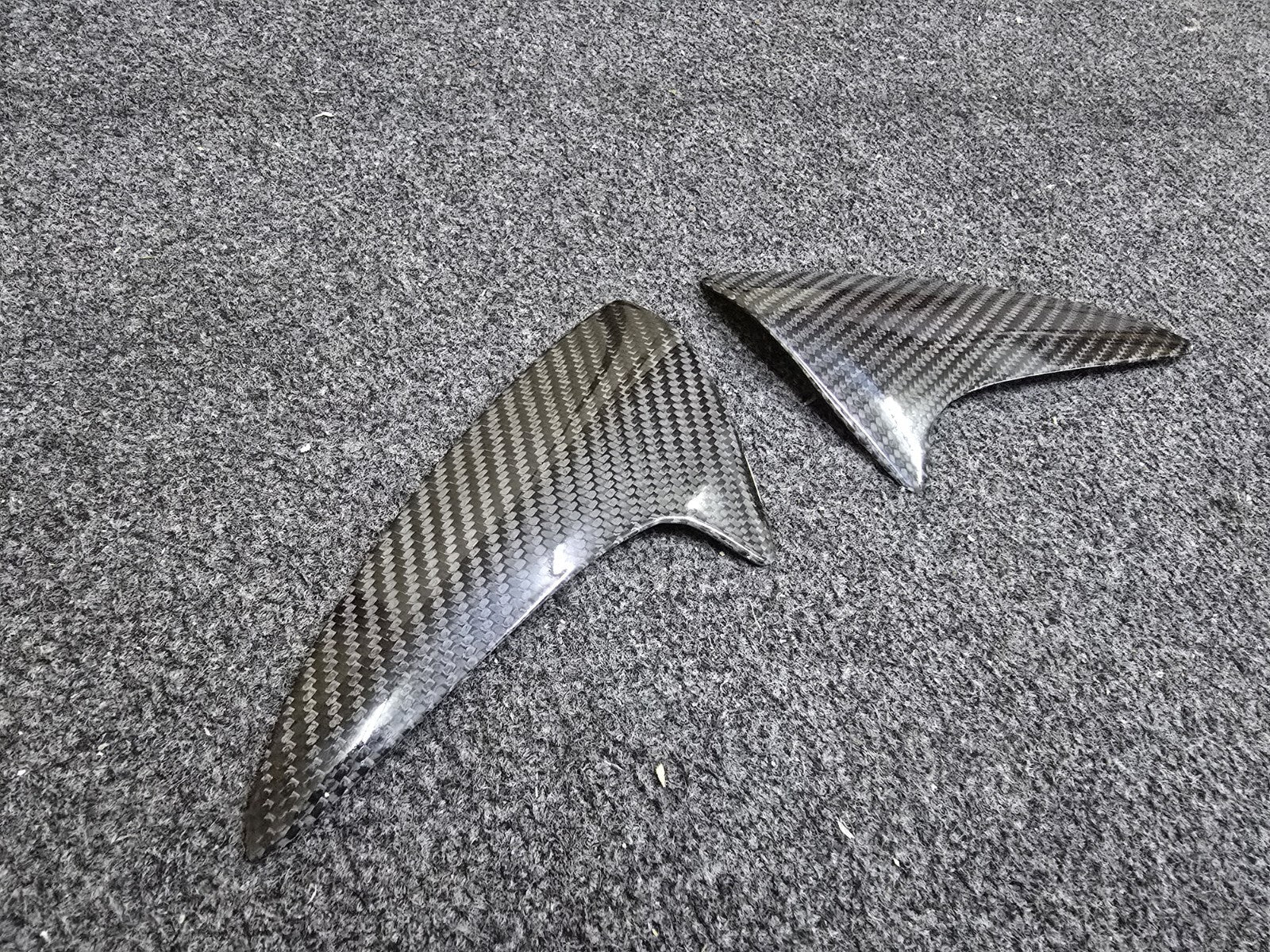 Carbon Fiber Tank Sliders fit for BMW S1000RR 19' S1000R/21' & M1000RR '21-