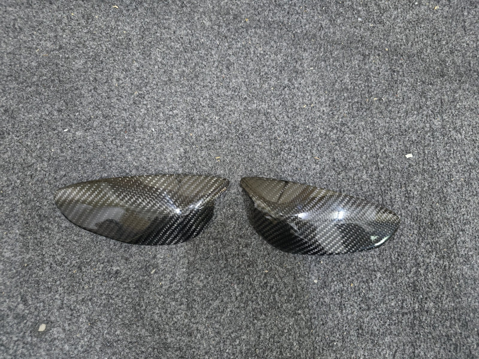 Carbon Fiber Tank Sliders for Kawasaki ZX10R '11-'20