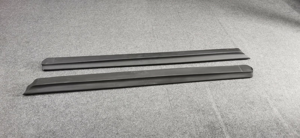 Fit For R32 GTR FRP SIDE SKIRT EXTENSIONS (For N1 side skirt only)