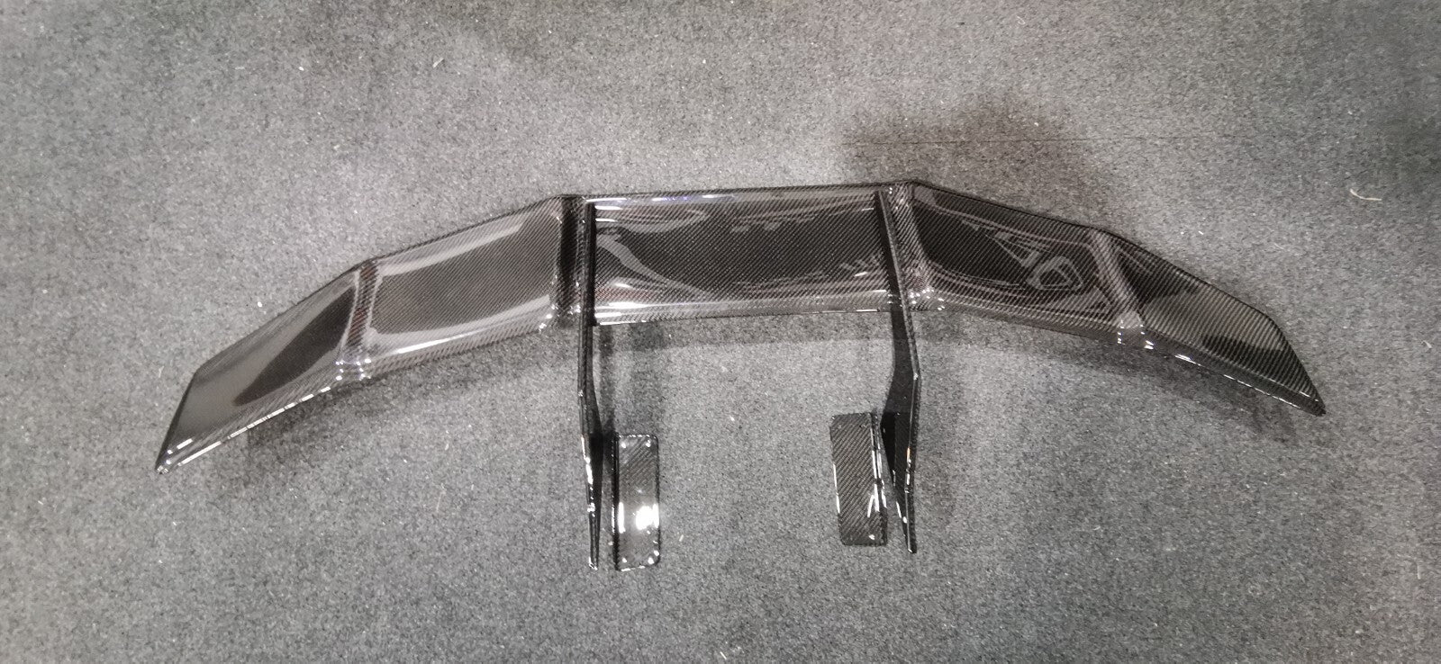 Universal Carbon Swan Neck GT Wing