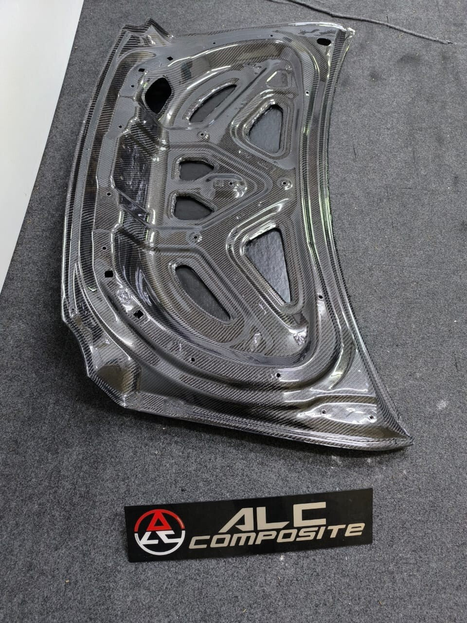 Fit For Nissan R35 GTR OE-Style Dry Carbon Rear Bonnet Trunk Boot