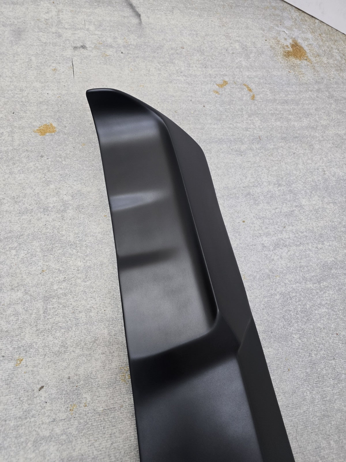 Fit For Suzuki Jimny Sierra Jb74/Jb64 FRP AG Style Roof Spoiler (stick on)