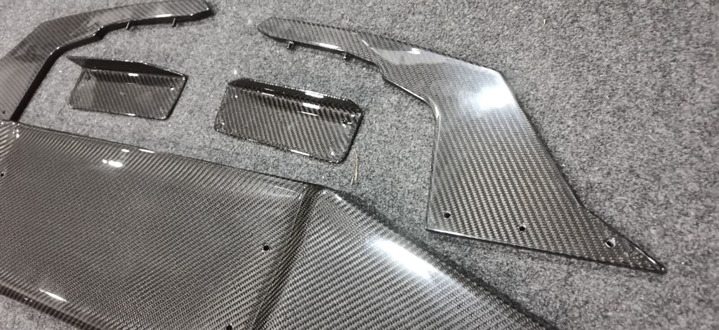 Universal Carbon Swan Neck GT Wing