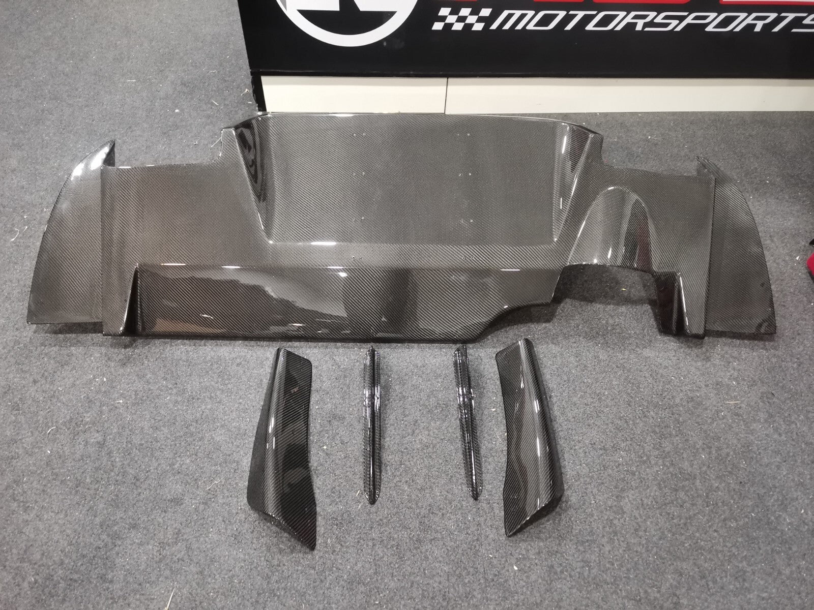 FIT FOR MITSUBISHI EVO 9 CT9A CARBON FIBER REAR BUMPER LOWER DIFFUSER VA STYLE 