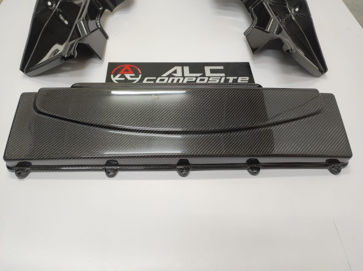Fit For 07-15 Audi R8 V8/V10 Coupe Dry Carbon Fiber Rear Engine Bay Cover Kit