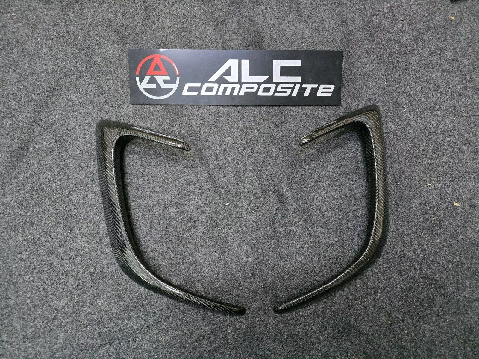 Rear Bumper Side Vents carbon fiber Trims Fit For Benz W205 C63 Coupe AMG 15-18