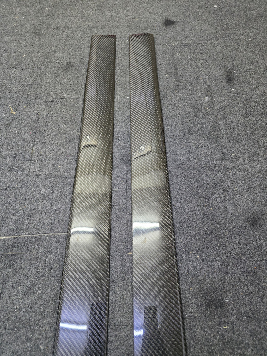 Fit For Audi TTRS MK2 Carbon Fiber Side Diffuser Extension Lip/Skirt ALC Design