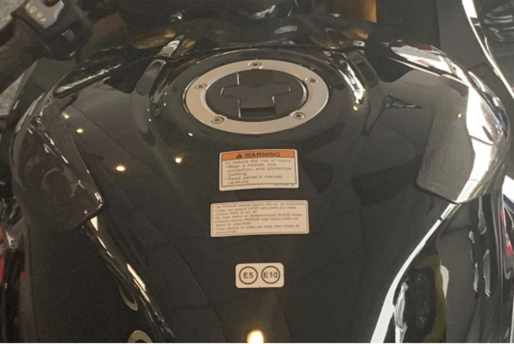 Carbon Fiber Tank Sliders for Suzuki GSX-R1000 (’17-) & GSX-R1000R (’17-)