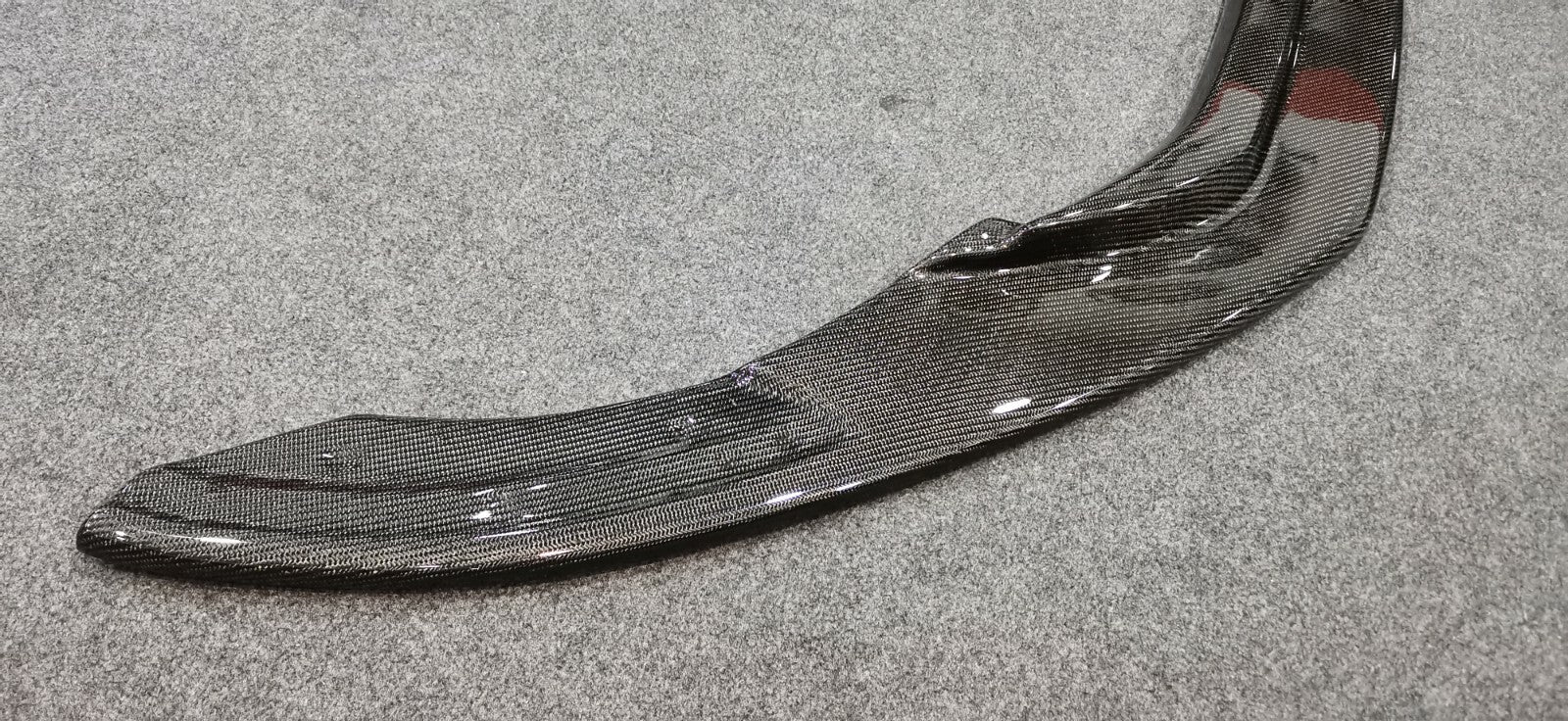 Fit For Audi R8 Carbon Fiber Front lip 2008 - 2015