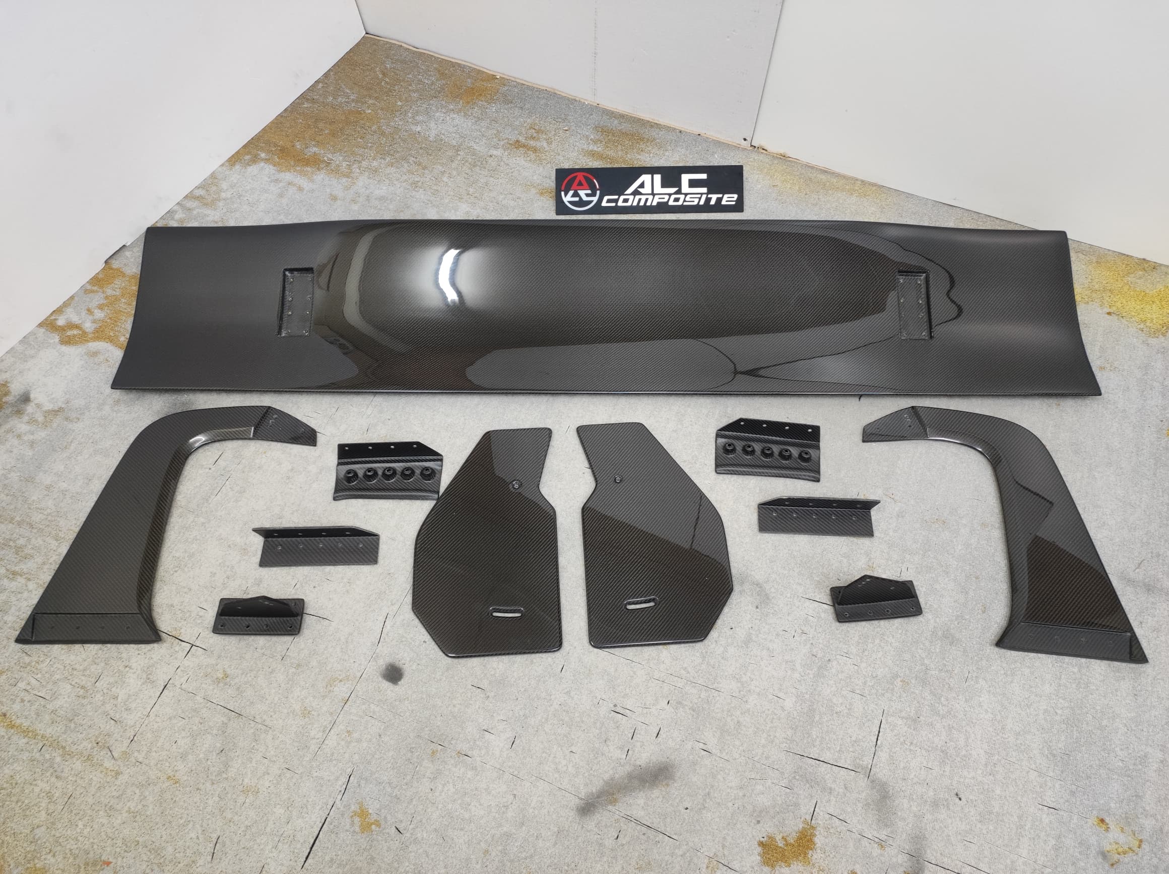 BMW G82 M4 GT3 Carbon Fiber Wing – Swan Neck Dry Carbon Aero Kit by ALC Composite