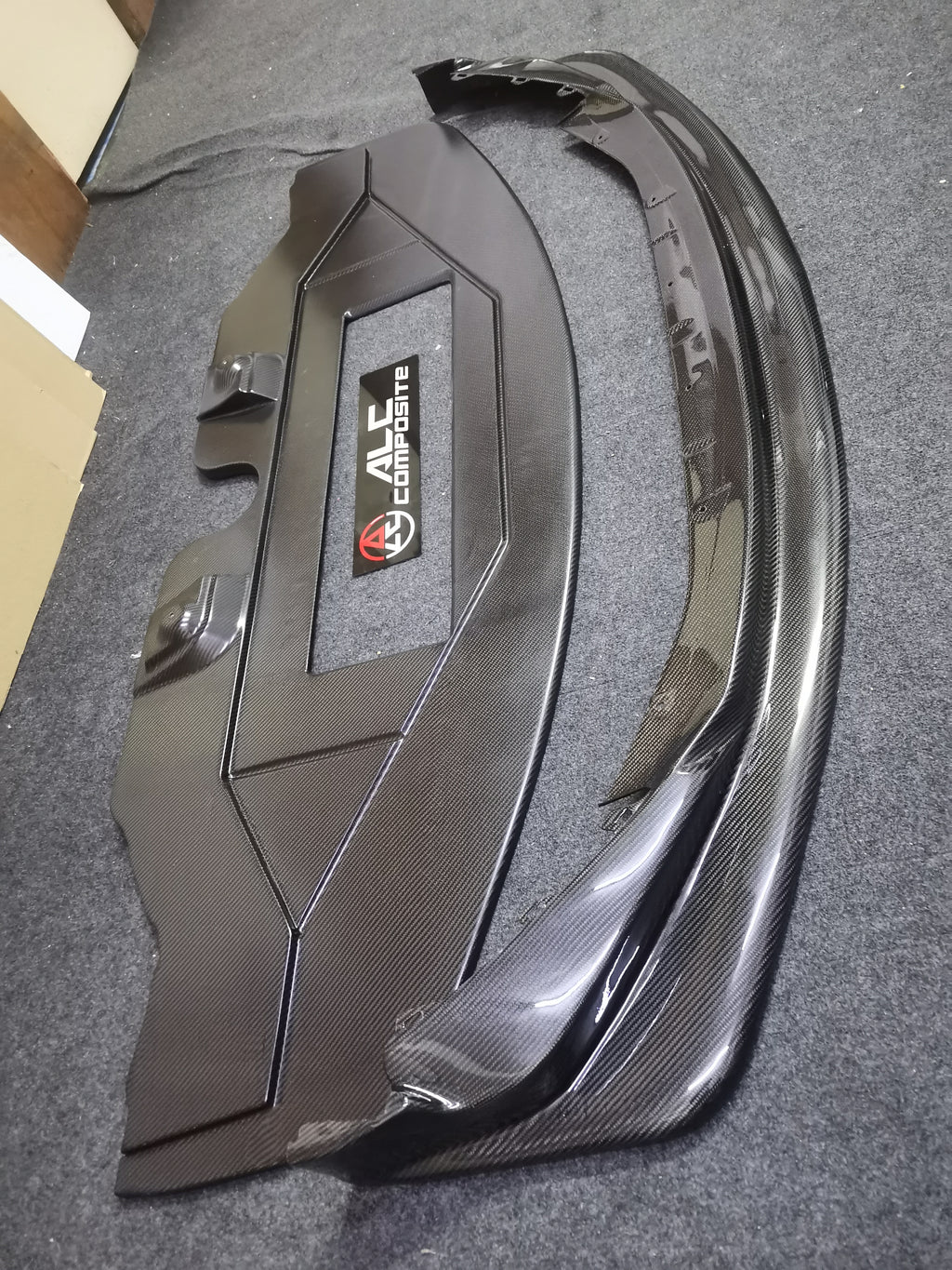 Carbon Fiber Front Splitter w/ undertray – BMW M4/M3 G82/G80